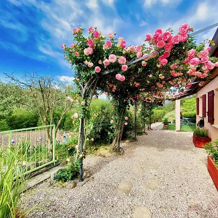 Douce Quietude Bed & Breakfast *