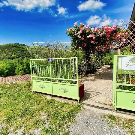 Douce Quietude D'hotes Bed & Breakfast